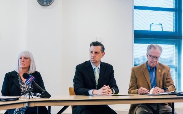 Rep. Magaziner joins environmental and fishing industry leaders for roundtable discussion